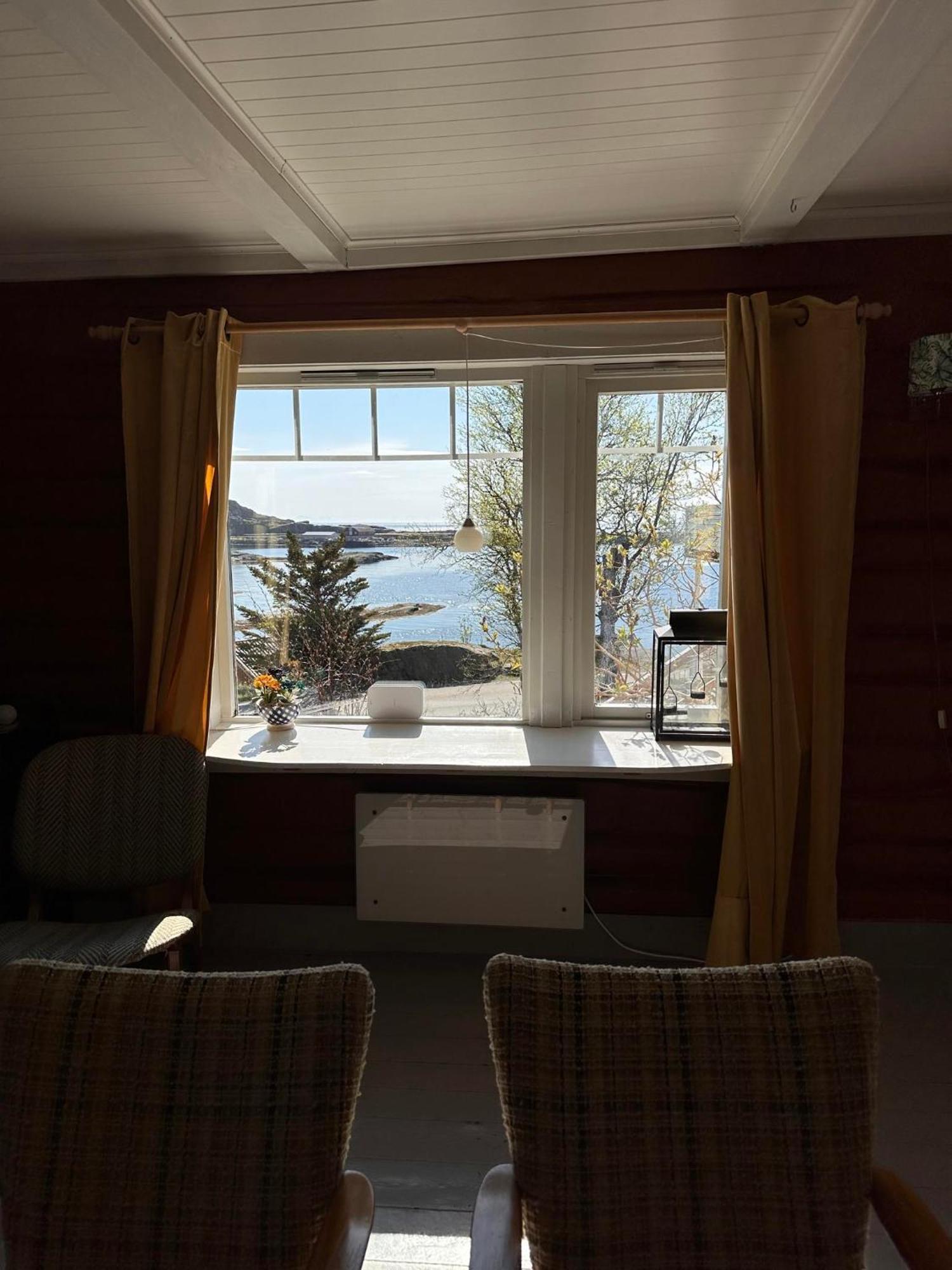 Moskenes Vacation Homes モスケネス エクステリア 写真