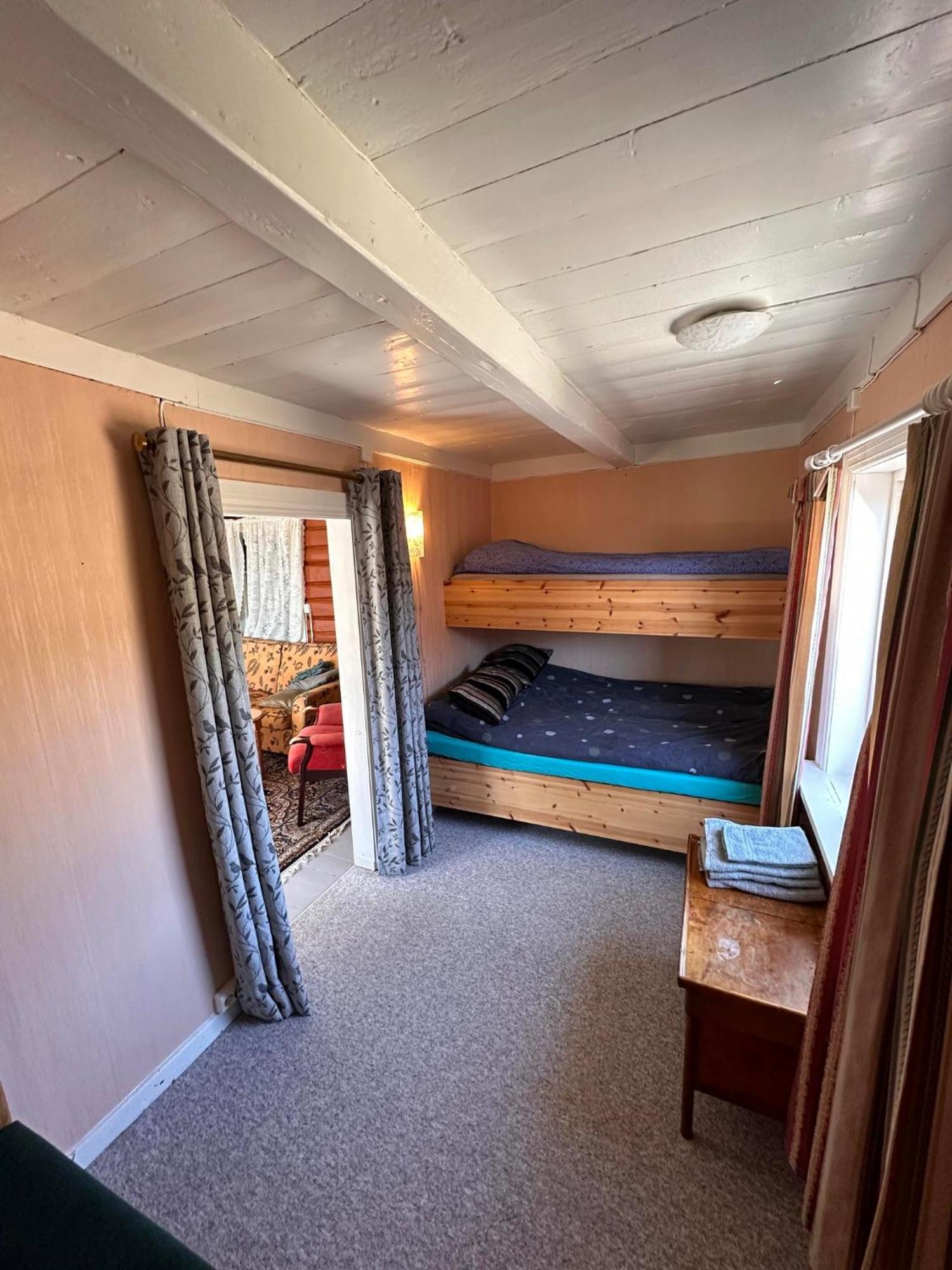 Moskenes Vacation Homes モスケネス エクステリア 写真